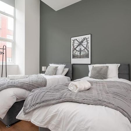 City Edge Stay With Car Park, Perfect For Contractors, Professionals, Relocators Huge Long Term Savings Liverpool Zewnętrze zdjęcie